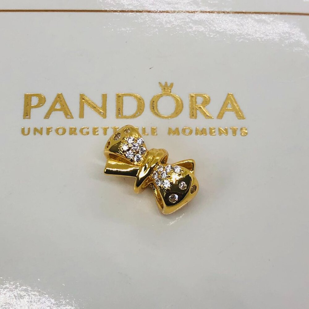 ✨🔥Pandora Sparkling Bow Charm